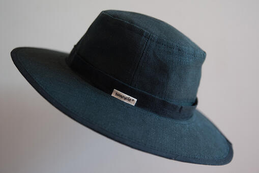 Black Brim